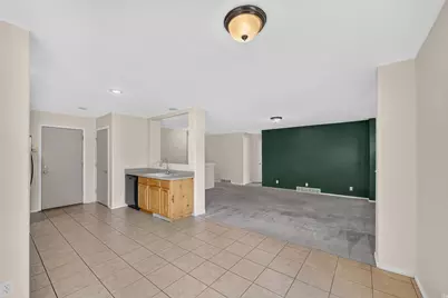4877 W Quartz Valley Cir, Riverton, UT 84096 - Photo 7