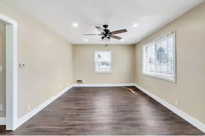 115 E 300 S, Santaquin, UT 84655 - Photo 9
