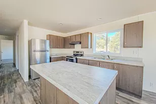 1101 S Carbon Ave S, Price, UT 84501 - Photo 5