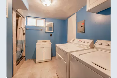 359 W 400 S, Provo, UT 84601 - Photo 11