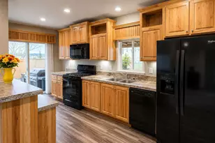 450 E 400 N, Spring City, UT 84662 - Photo 7