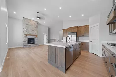 787 S Chancelor Way #116, Grantsville, UT 84029 - Photo 7