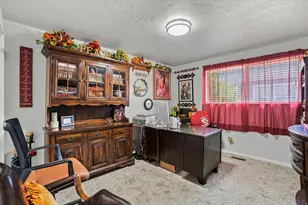 1025 Bristol Rd, Fruit Heights, UT 84037 - Photo 9