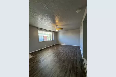 1962 W 4700 S, Roy, UT 84067 - Photo 5