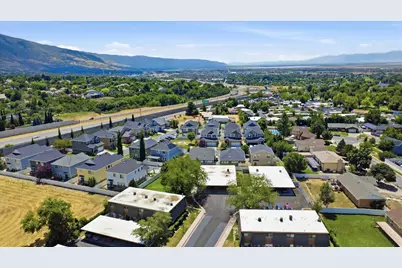 652 W 800 St N #APT 2, Clinton, UT 84015 - Photo 27