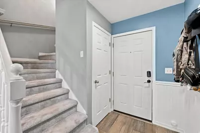 652 W 800 St N #APT 2, Clinton, UT 84015 - Photo 5