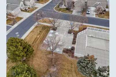 1533 W Homecoming Ave, South Jordan, UT 84095 - Photo 35