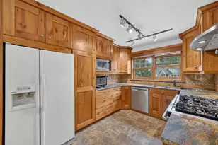 1115 E Gilmer Dr, Salt Lake City, UT 84105 - Photo 7
