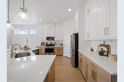 671 S Goose Creek Dr, Washington, UT 84780 - Photo 11