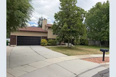 10753 S 895 E, Sandy, UT 84094 - Photo 1