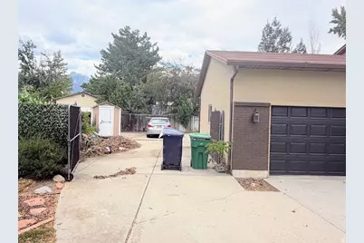 10753 S 895 E, Sandy, UT 84094 - Photo 3