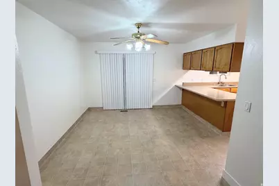 10753 S 895 E, Sandy, UT 84094 - Photo 5