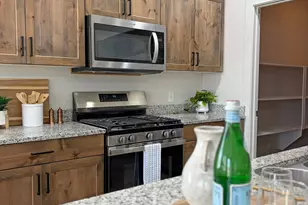 3165 E Maple Dr, Saint George, UT 84790 - Photo 9