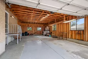 13333 S 2900 W, Riverton, UT 84065 - Photo 33