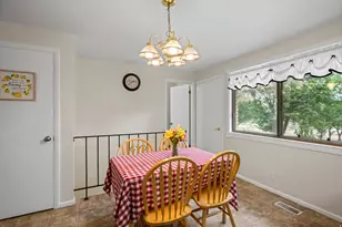 13333 S 2900 W, Riverton, UT 84065 - Photo 7