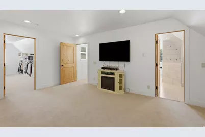1970 E Laird Dr S, Salt Lake City, UT 84108 - Photo 31