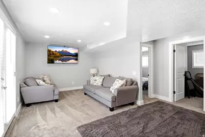 84 E 1470 S, Farmington, UT 84025 - Photo 13