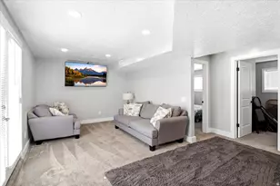 84 E 1470 S, Farmington, UT 84025 - Photo 13