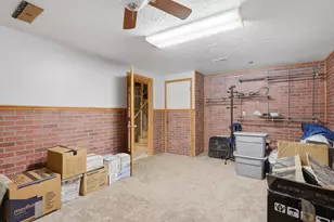 2244 N 1350 W, Clinton, UT 84015 - Photo 23