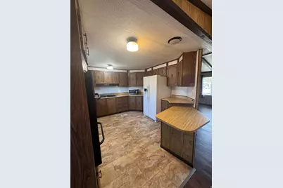 80 W 200 N, Wellington, UT 84542 - Photo 5