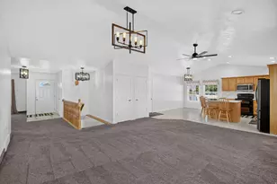 465 E 400 S, Centerfield, UT 84622 - Photo 9