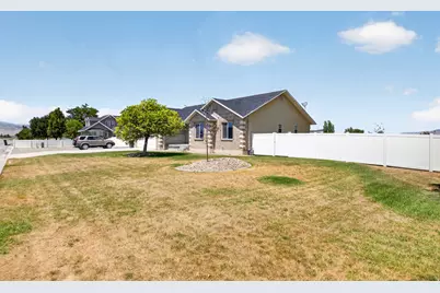 465 E 400 S, Centerfield, UT 84622 - Photo 41
