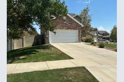 1914 N Thompson Pl W, Saratoga Springs, UT 84045 - Photo 3