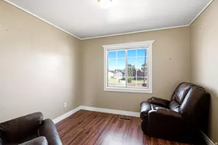 648 W 700 N, Clearfield, UT 84015 - Photo 13