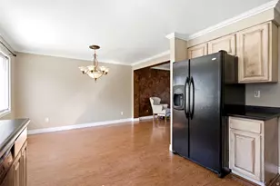 648 W 700 N, Clearfield, UT 84015 - Photo 7