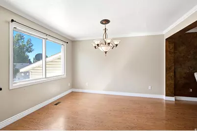 648 W 700 N, Clearfield, UT 84015 - Photo 11