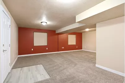 648 W 700 N, Clearfield, UT 84015 - Photo 21