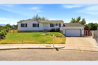 648 W 700 N, Clearfield, UT 84015 - Photo 1