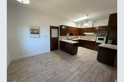 756 E 400 N, Bountiful, UT 84010 - Photo 7