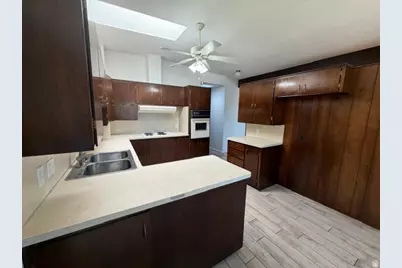 756 E 400 N, Bountiful, UT 84010 - Photo 9