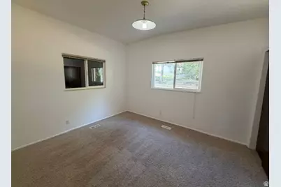 756 E 400 N, Bountiful, UT 84010 - Photo 15