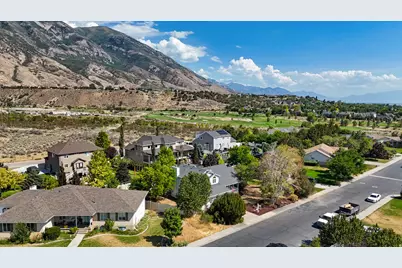 10822 Canyon View Dr, Highland, UT 84003 - Photo 33