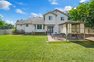 10822 Canyon View Dr, Highland, UT 84003 - Photo 29