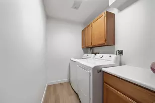 10822 Canyon View Dr, Highland, UT 84003 - Photo 19