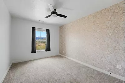 9367 N Vernham Ln, Eagle Mountain, UT 84005 - Photo 17
