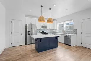 9367 N Vernham Ln, Eagle Mountain, UT 84005 - Photo 3