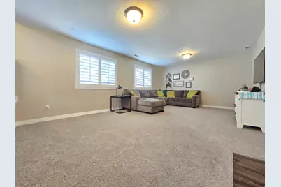 238 W 1475 N, Layton, UT 84041 - Photo 7
