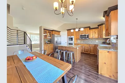238 W 1475 N, Layton, UT 84041 - Photo 5