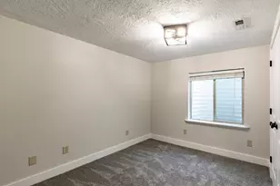 183 E Sandpiper Ln, Saratoga Springs, UT 84045 - Photo 25