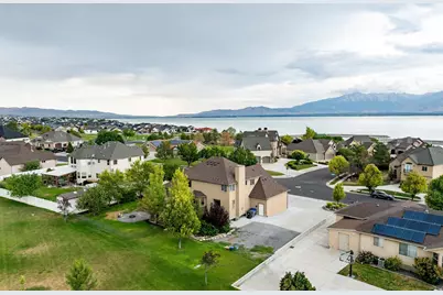 183 E Sandpiper Ln, Saratoga Springs, UT 84045 - Photo 33