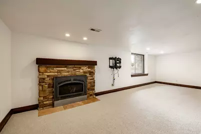 1547 S Wasatch Dr, Salt Lake City, UT 84108 - Photo 33