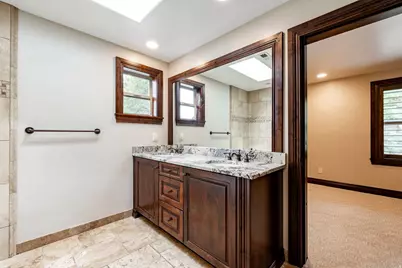 1547 S Wasatch Dr, Salt Lake City, UT 84108 - Photo 29