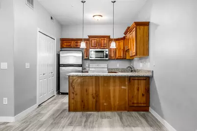 1174 E 3300 S #415, Salt Lake City, UT 84106 - Photo 3