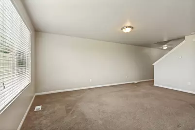 716 W Broad Stripes Dr, Bluffdale, UT 84065 - Photo 5