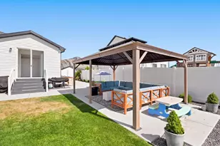 572 S 690 E, Hyrum, UT 84319 - Photo 31