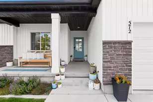 572 S 690 E, Hyrum, UT 84319 - Photo 3